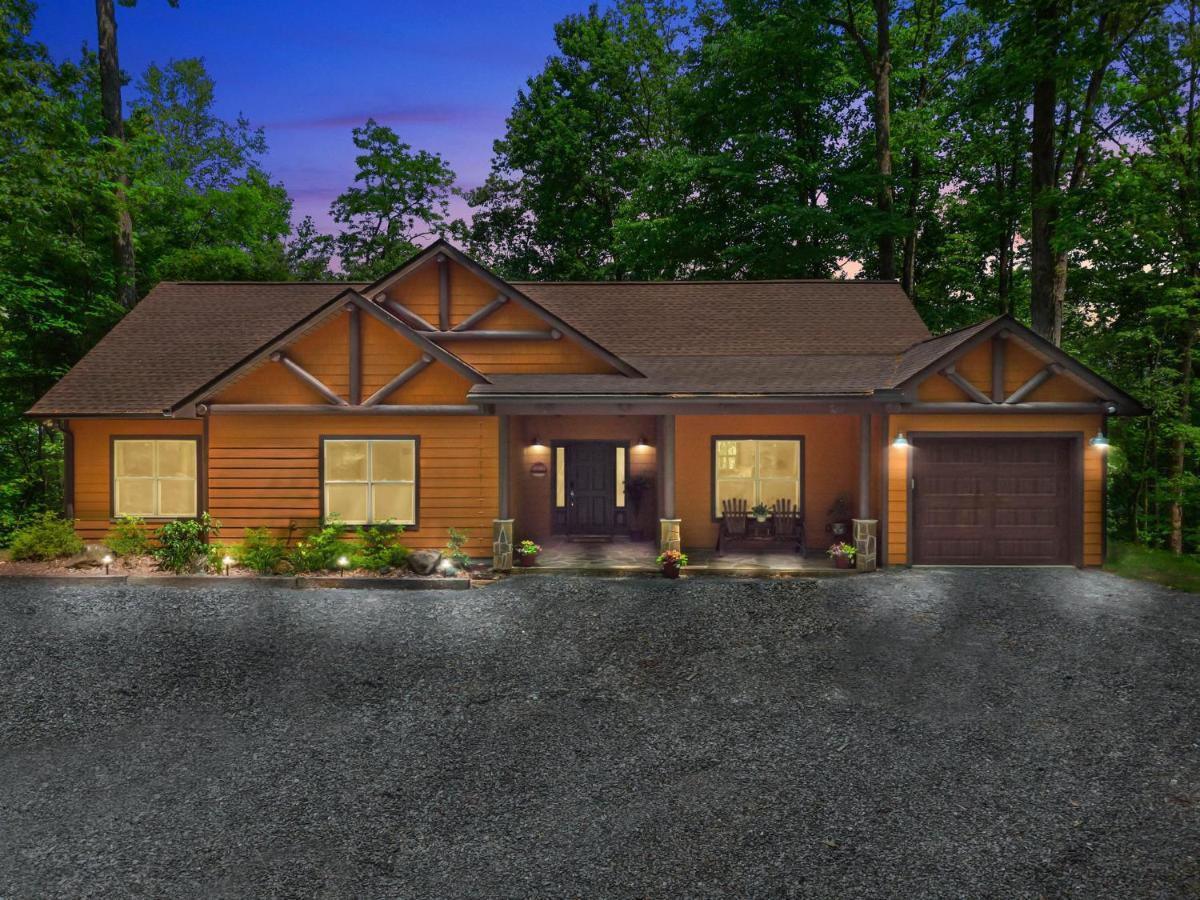 Stunning Views, Superb Atmosphere, Modern Amenities, In The Middle Of Nature Bryson City Exterior foto