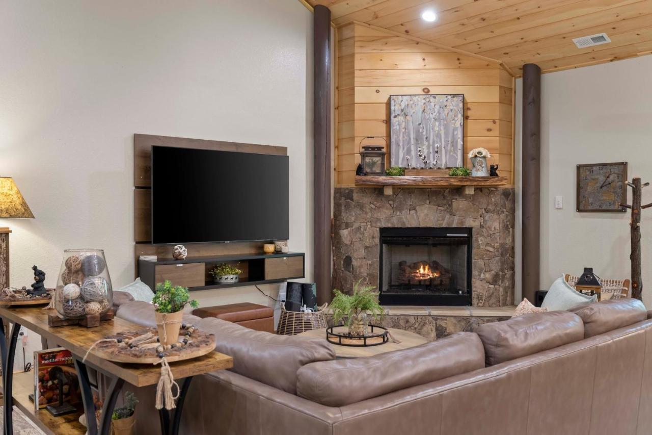 Stunning Views, Superb Atmosphere, Modern Amenities, In The Middle Of Nature Bryson City Exterior foto
