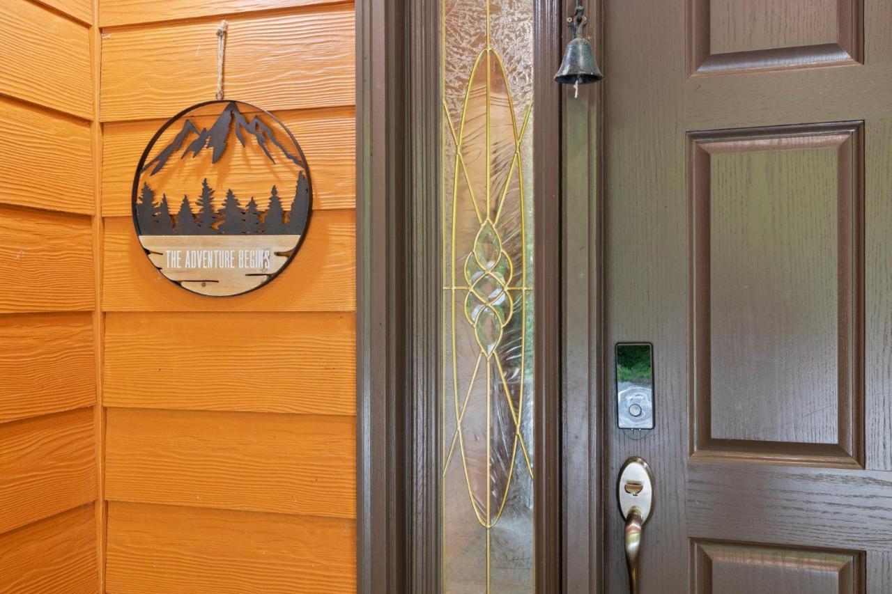 Stunning Views, Superb Atmosphere, Modern Amenities, In The Middle Of Nature Bryson City Exterior foto