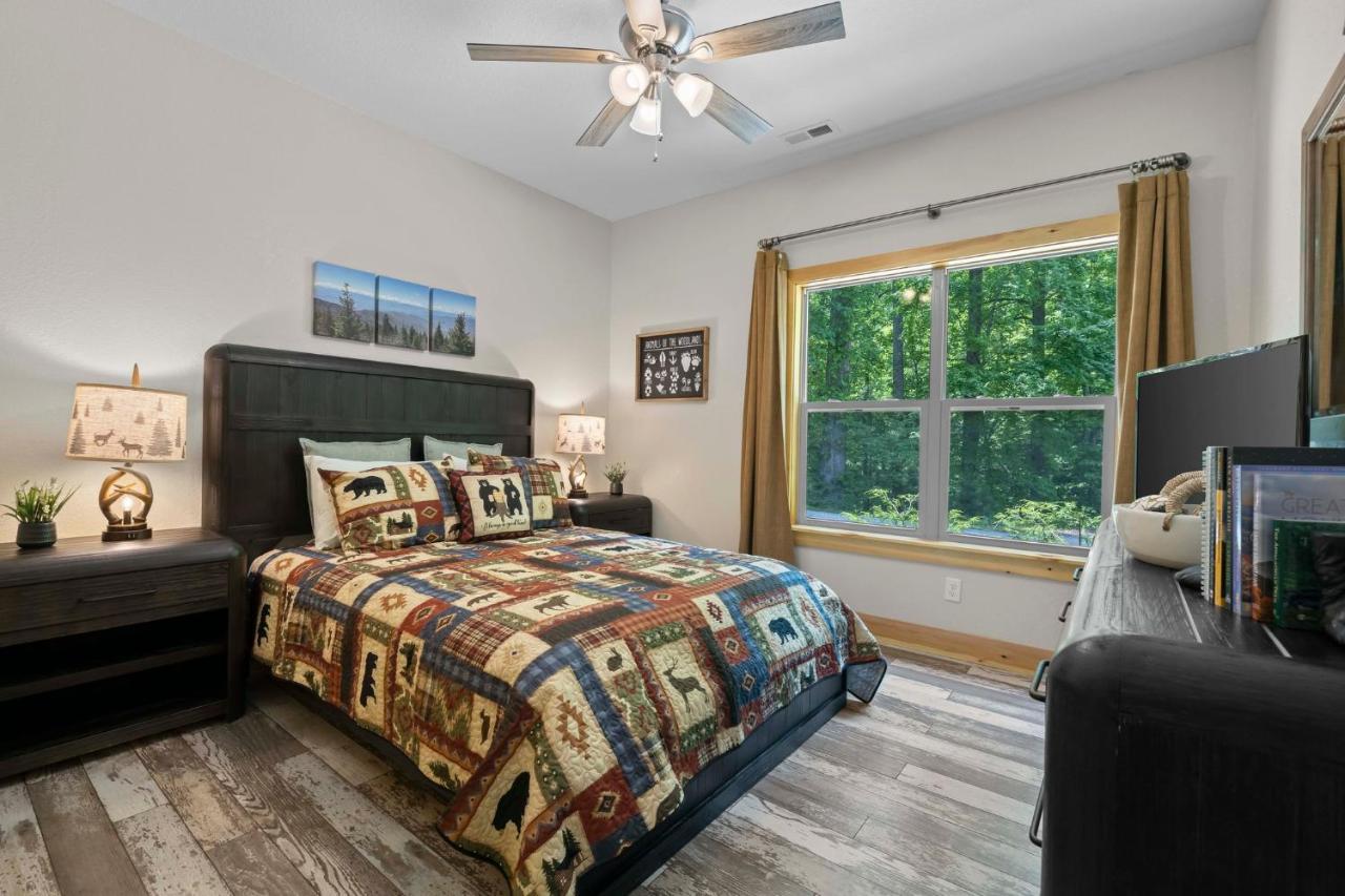 Stunning Views, Superb Atmosphere, Modern Amenities, In The Middle Of Nature Bryson City Exterior foto