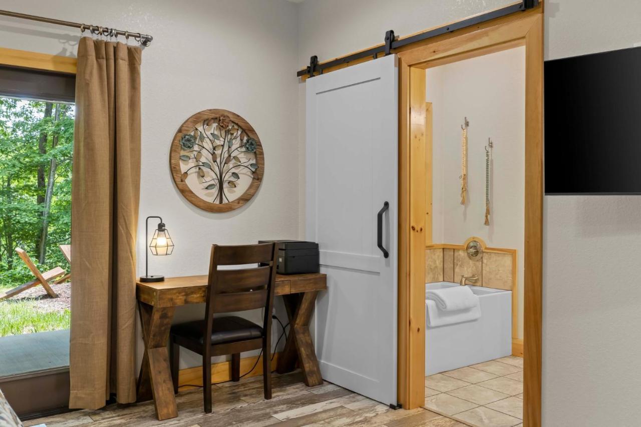Stunning Views, Superb Atmosphere, Modern Amenities, In The Middle Of Nature Bryson City Exterior foto