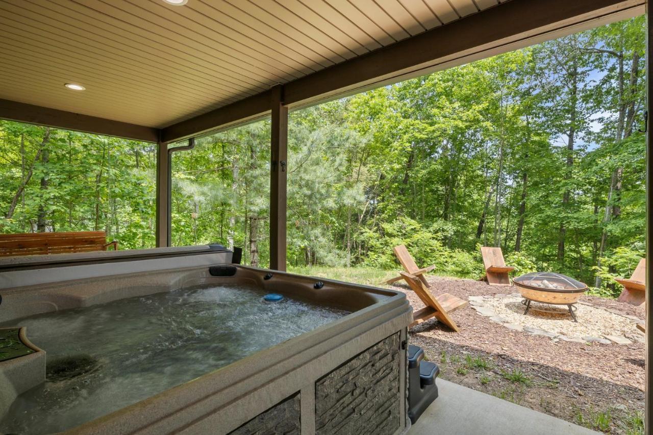 Stunning Views, Superb Atmosphere, Modern Amenities, In The Middle Of Nature Bryson City Exterior foto